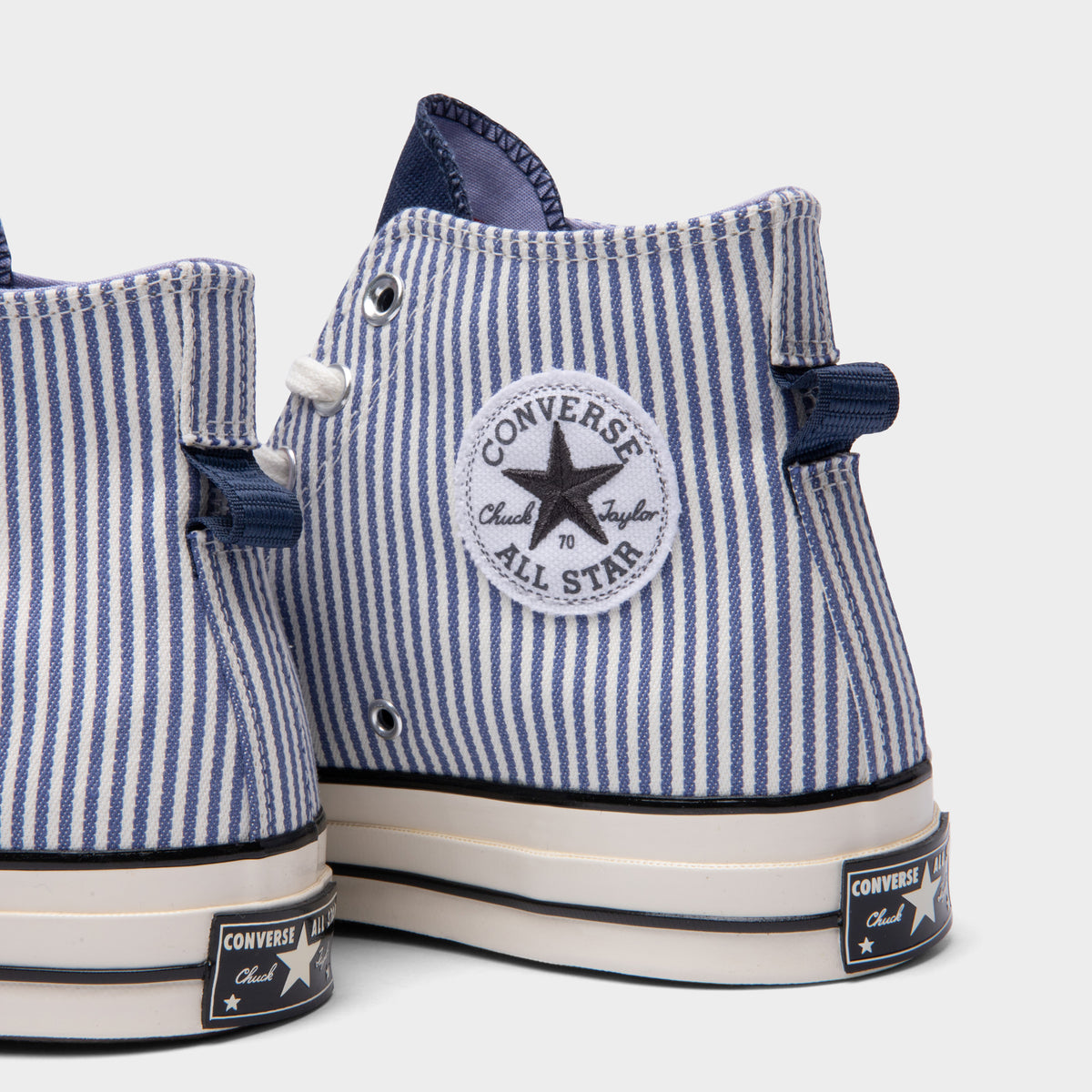 Converse black and white stripes hot sale