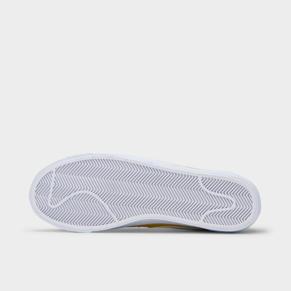 Nike sb blazer low yellow store