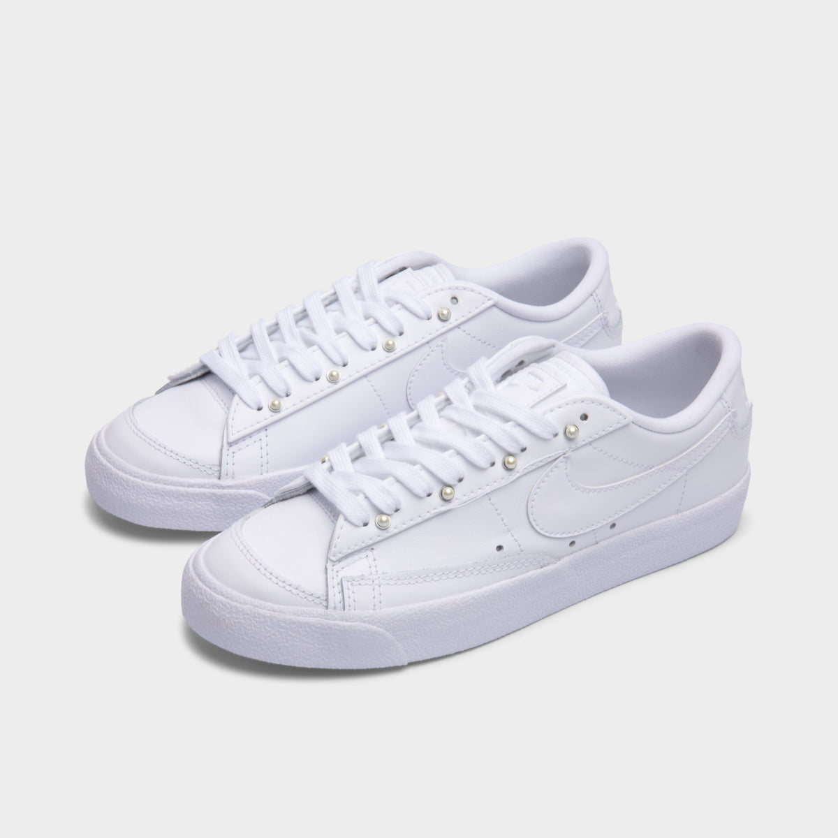 Nike w blazer low hotsell se