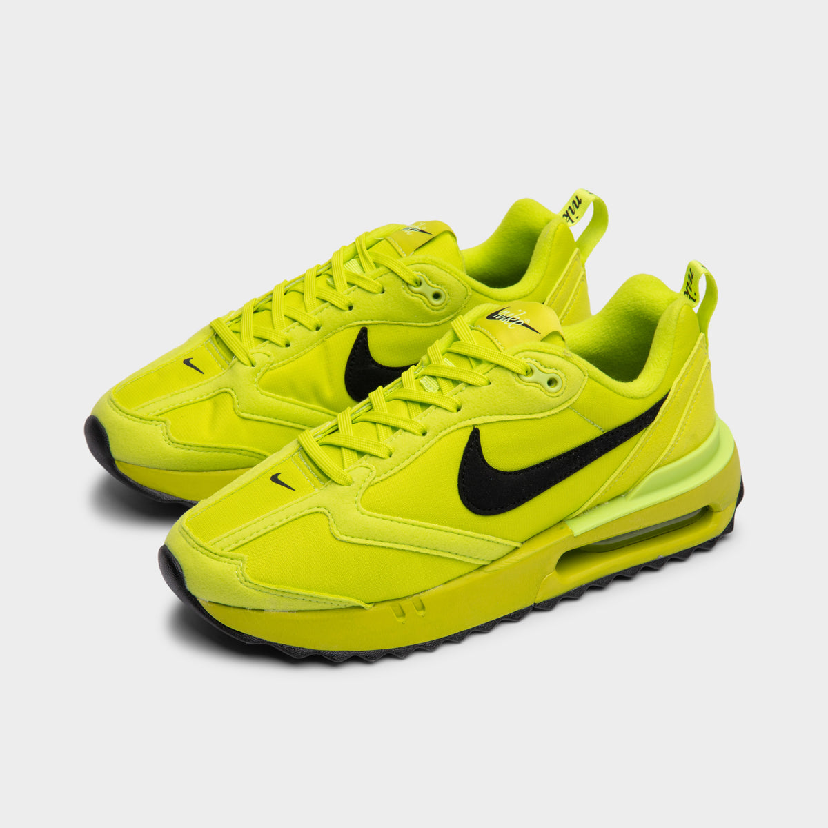 Nike dwn on sale