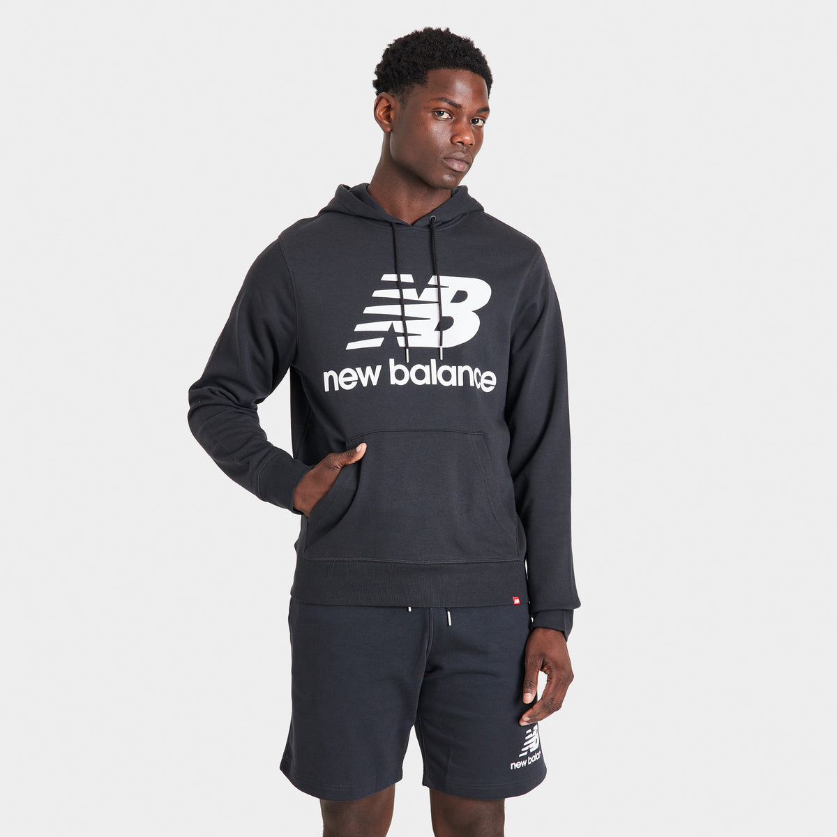 New balance essentials best sale hoodie