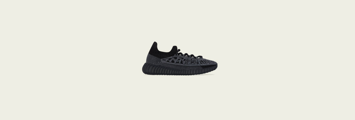 Right-side view of Yeezy 350 V2 CMPCT "Slate Onyx"