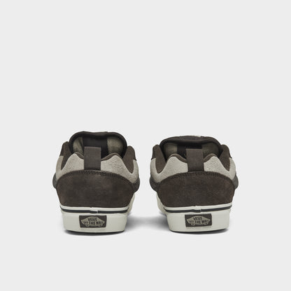 Vans Knu Skool / Bracken Brown