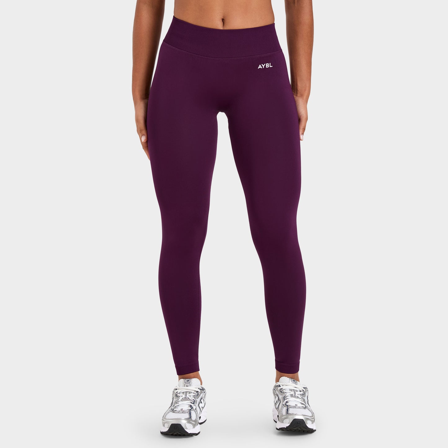 AYBL Women's Adapt Seamless Leggings / Midnight Plum