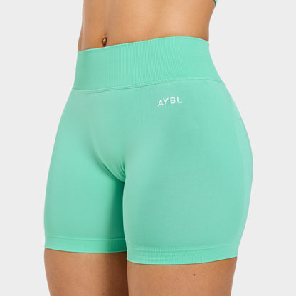 AYBL Women's Adapt Seamless Shorts / Spring Mint