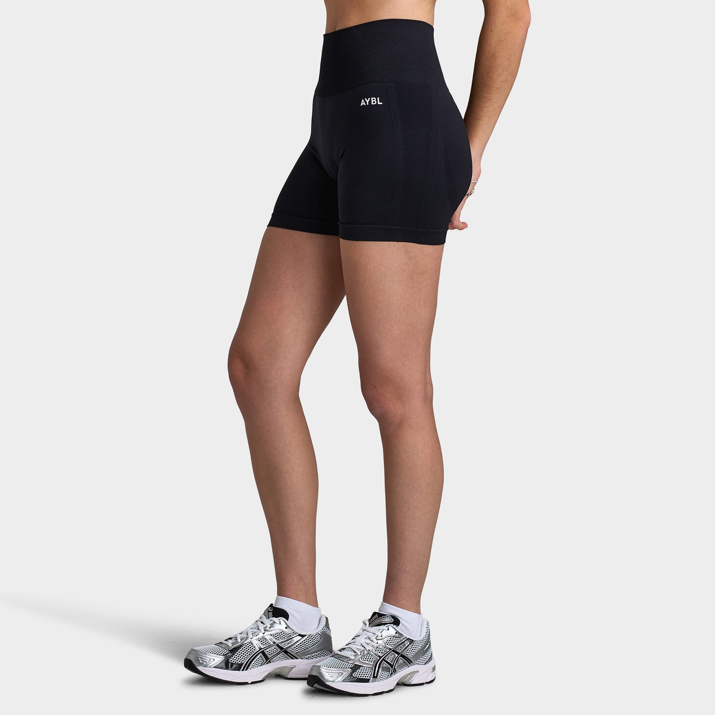 AYBL Women's Empower Seamless Shorts / Black
