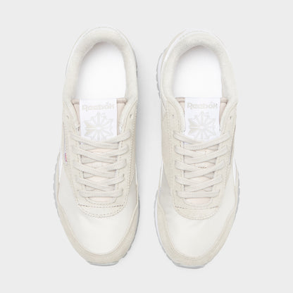 Reebok Women's Classic AZ Sport Beige / Sport Beige - White