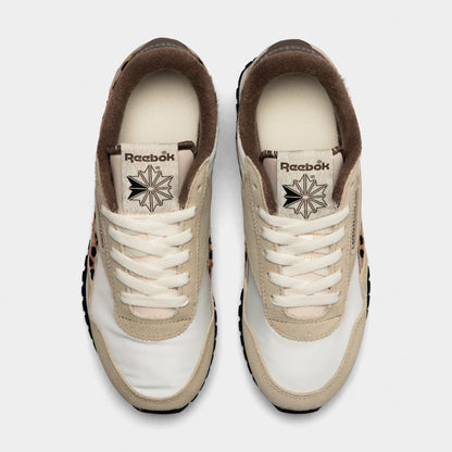 Reebok Women's Classic AZ Chalk / Classic Beige - Trek Grey