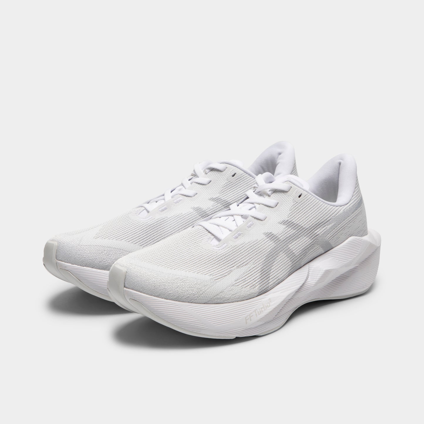 ASICS Novablast 6 White / White