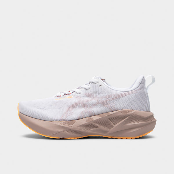 ASICS Women's NOVABLAST 5 White / Fawn – JD Sports