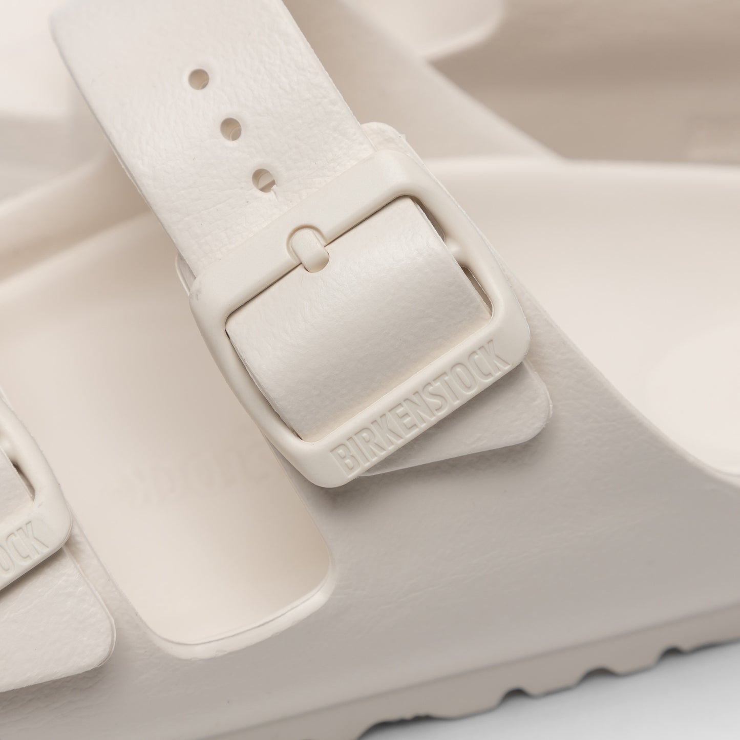 Birkenstock Women's Arizona EVA / Eggshell