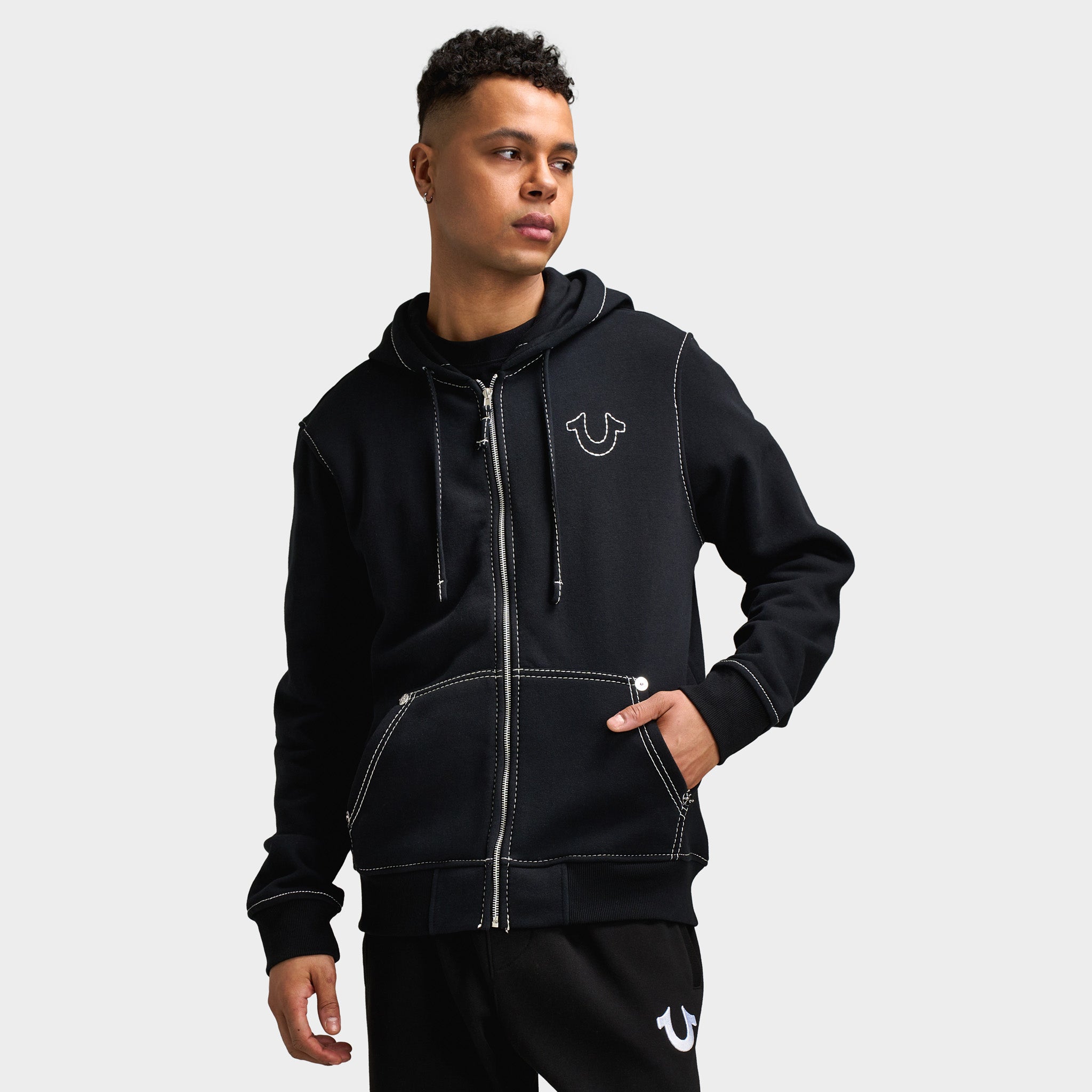 True Religion Big T Full-Zip Hoodie / Jet Black – JD Sports