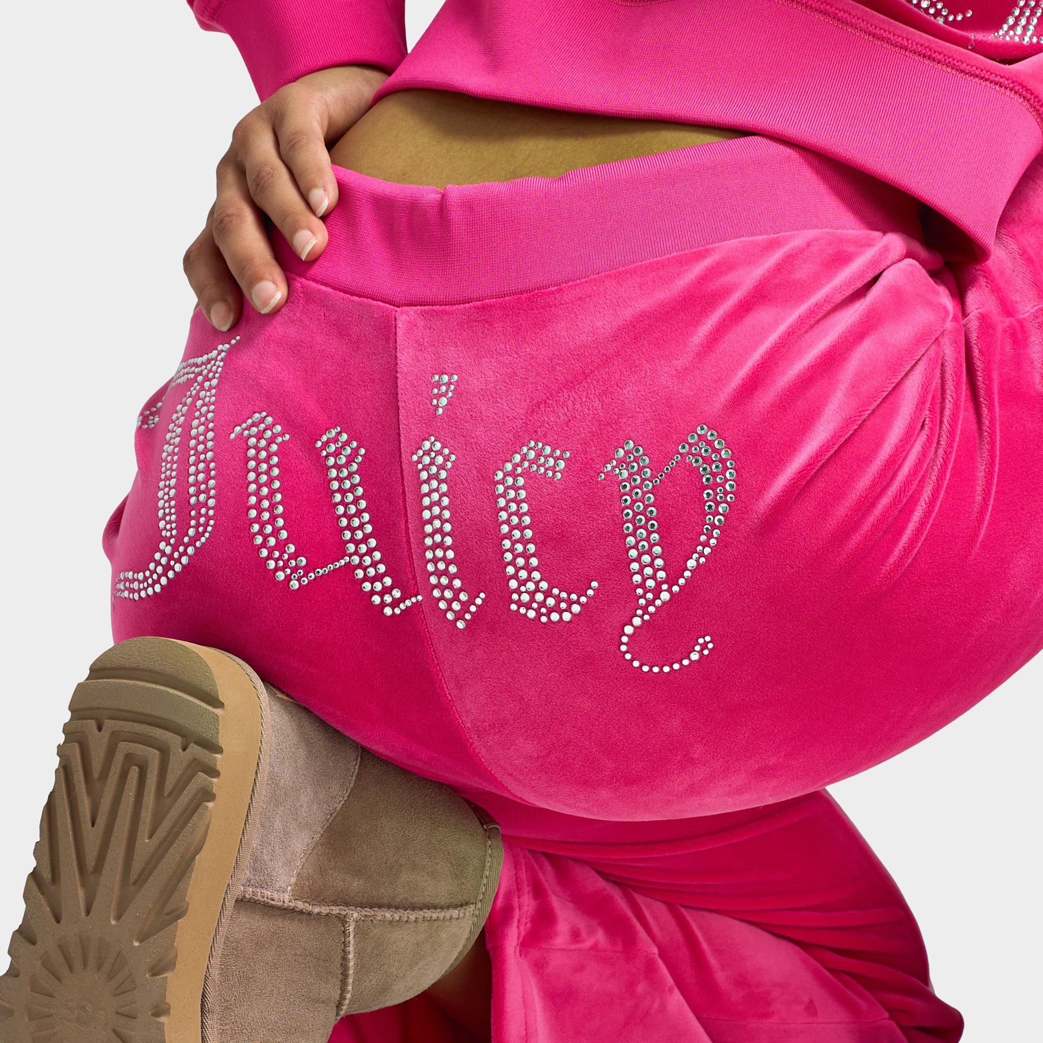 洋楽 juicy Juicy Couture OG Big Bling Velour Track Pants / Free Love – JD Sports