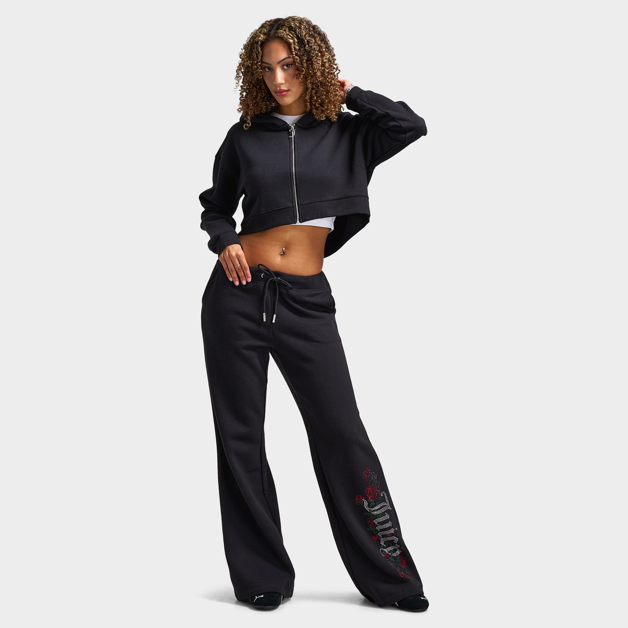 Juicy Couture Women's Wide Leg Fleece Pants Roses / Liquorice – JD
