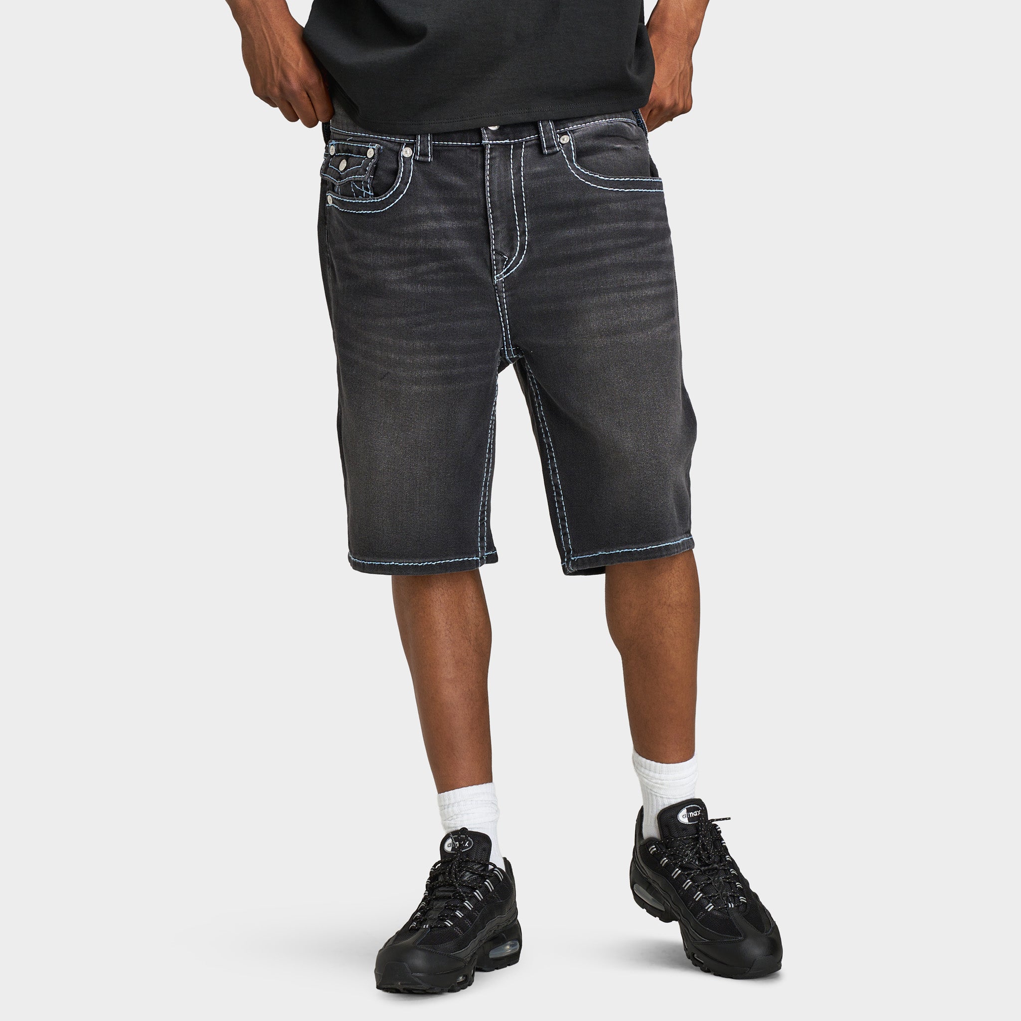 True Religion Bobby Big T Flap Shorts / Deep Silence Black Wash