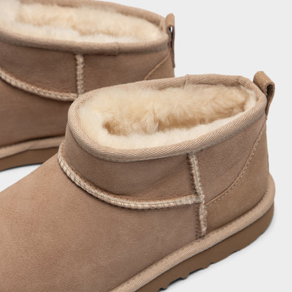 UGG Juniors' Ultra Mini / Sand