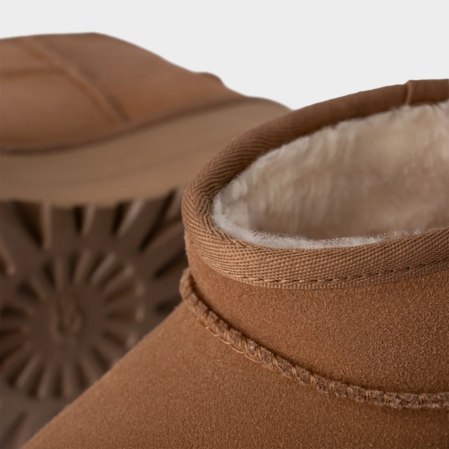 UGG Classic Ultra Mini Platform / Chestnut