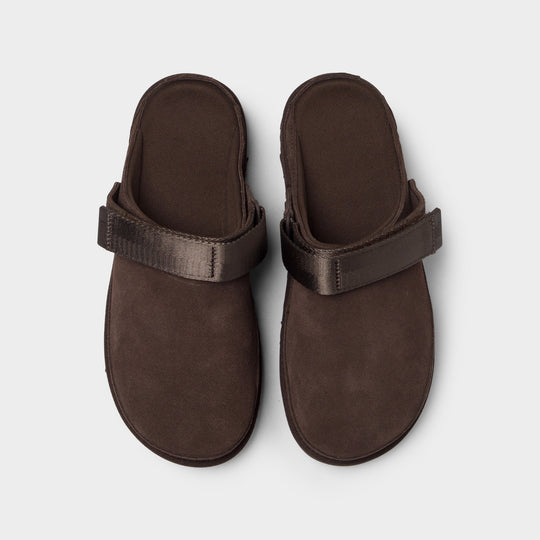 UGG Women's Goldenstar Clog / Dusted Cocoa