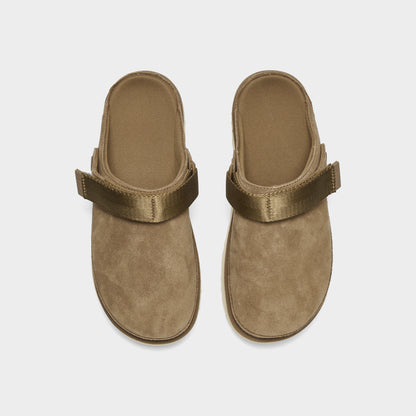 UGG Women's Goldenstar Clog / Chestnut