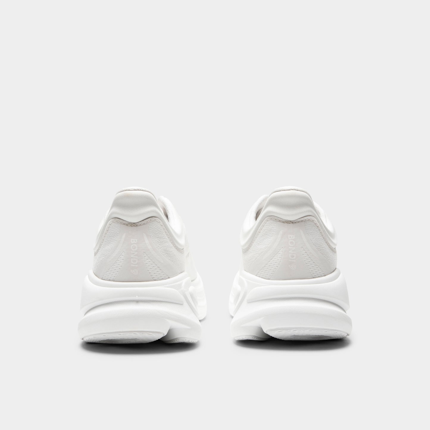 Hoka Bondi 9 White / White