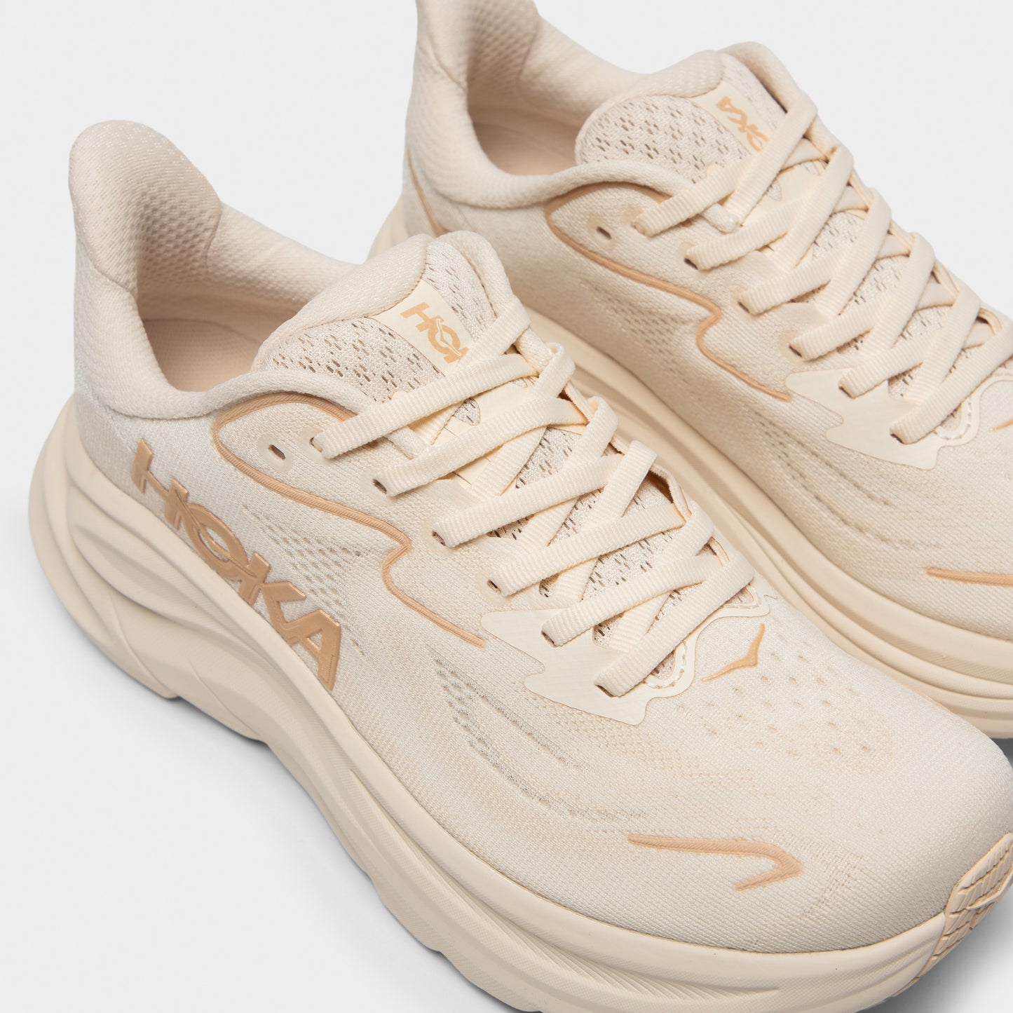 Hoka Women's Clifton 10 Vanilla / Birch