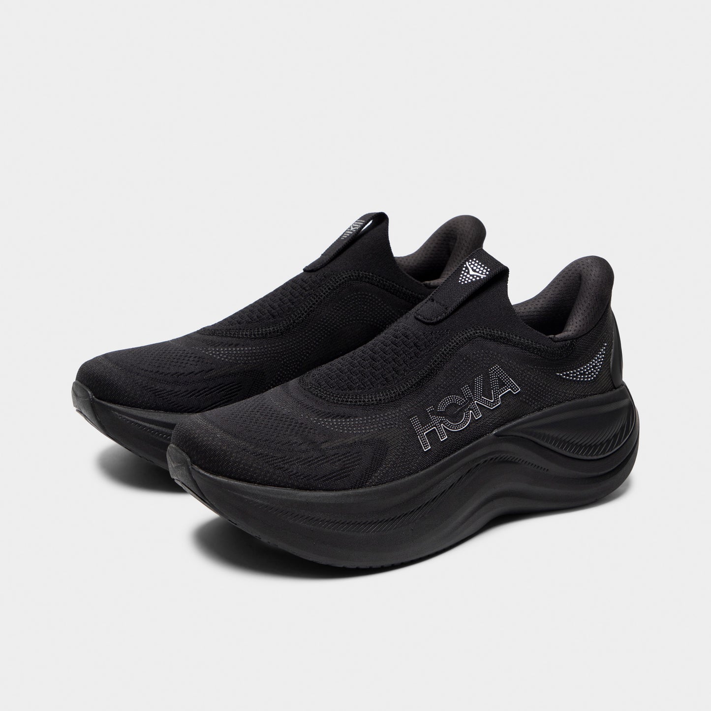 Hoka Skyward Laceless Black / Black