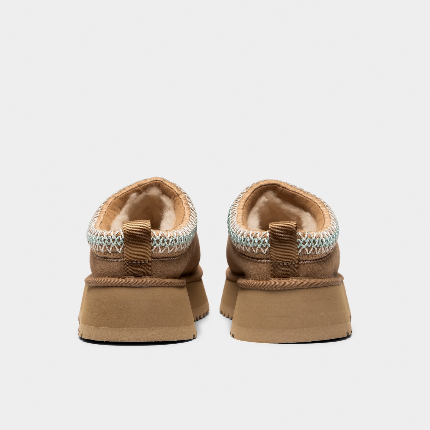UGG Women's Tazz II / Sand