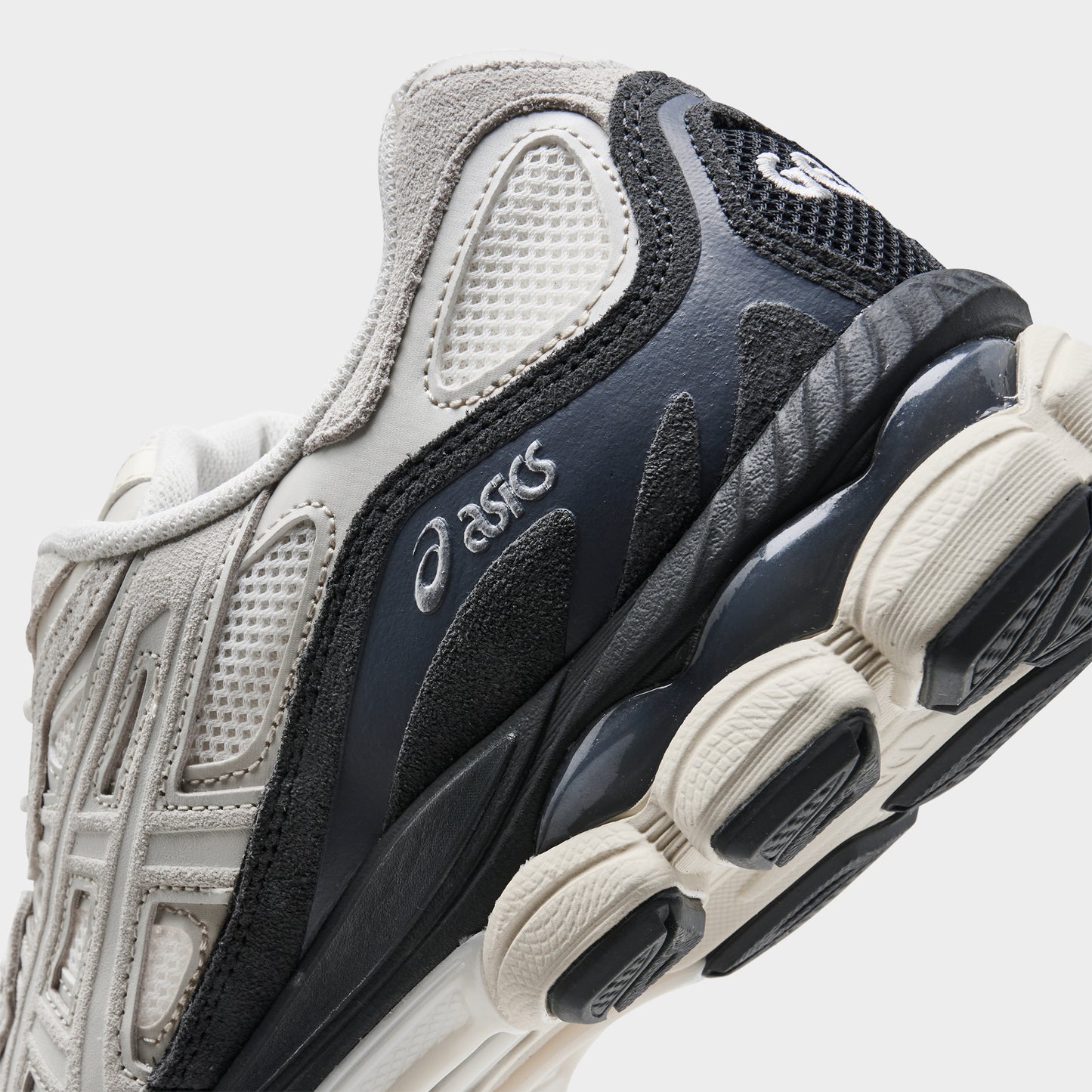 ASICS Gel-NYC Grey / Black