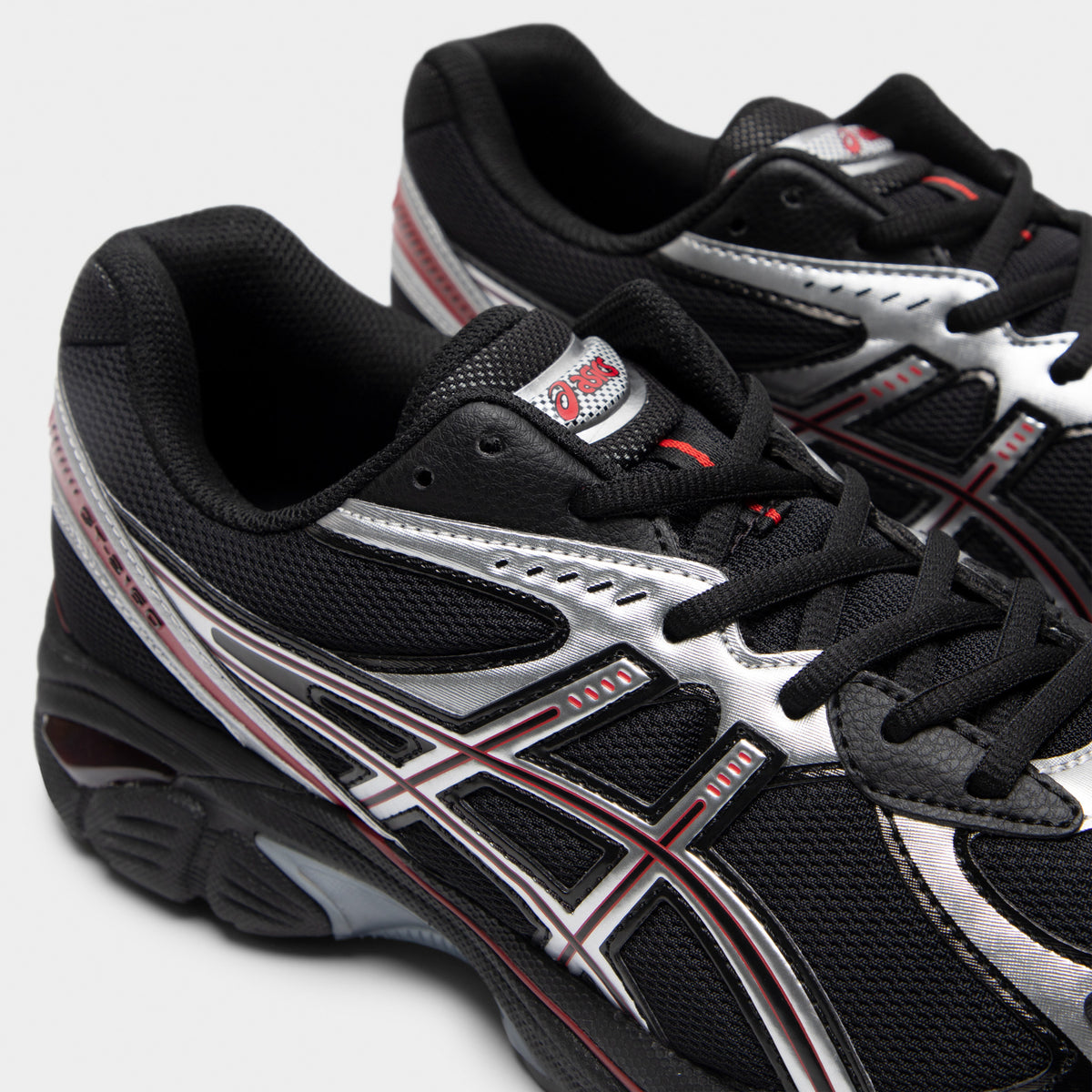 ASICS GT-2160 Noir / Argent Pur