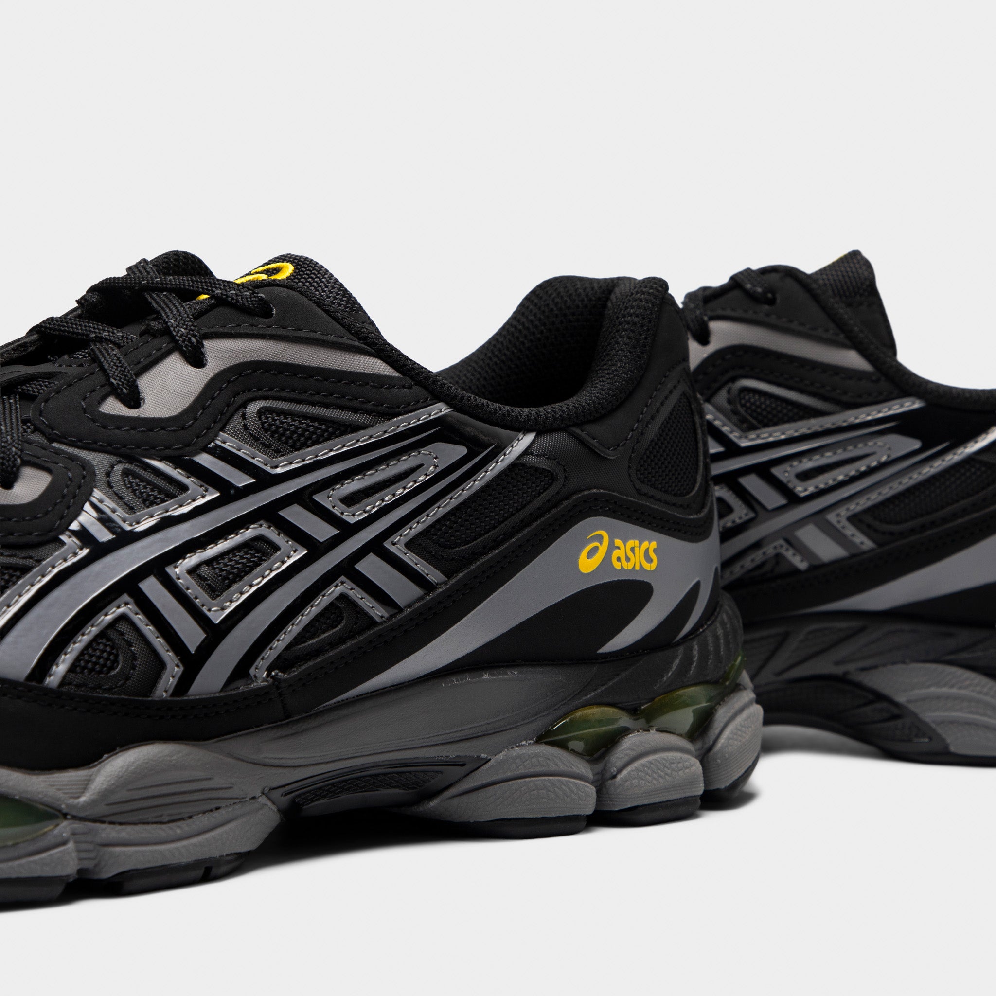 靴 ASICS GEL-NYC ASICS Gel-NYC Black / Gold – JD Sports