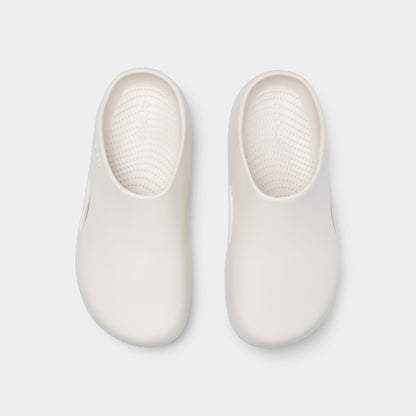 Crocs Mellow Recovery Clog / Tan