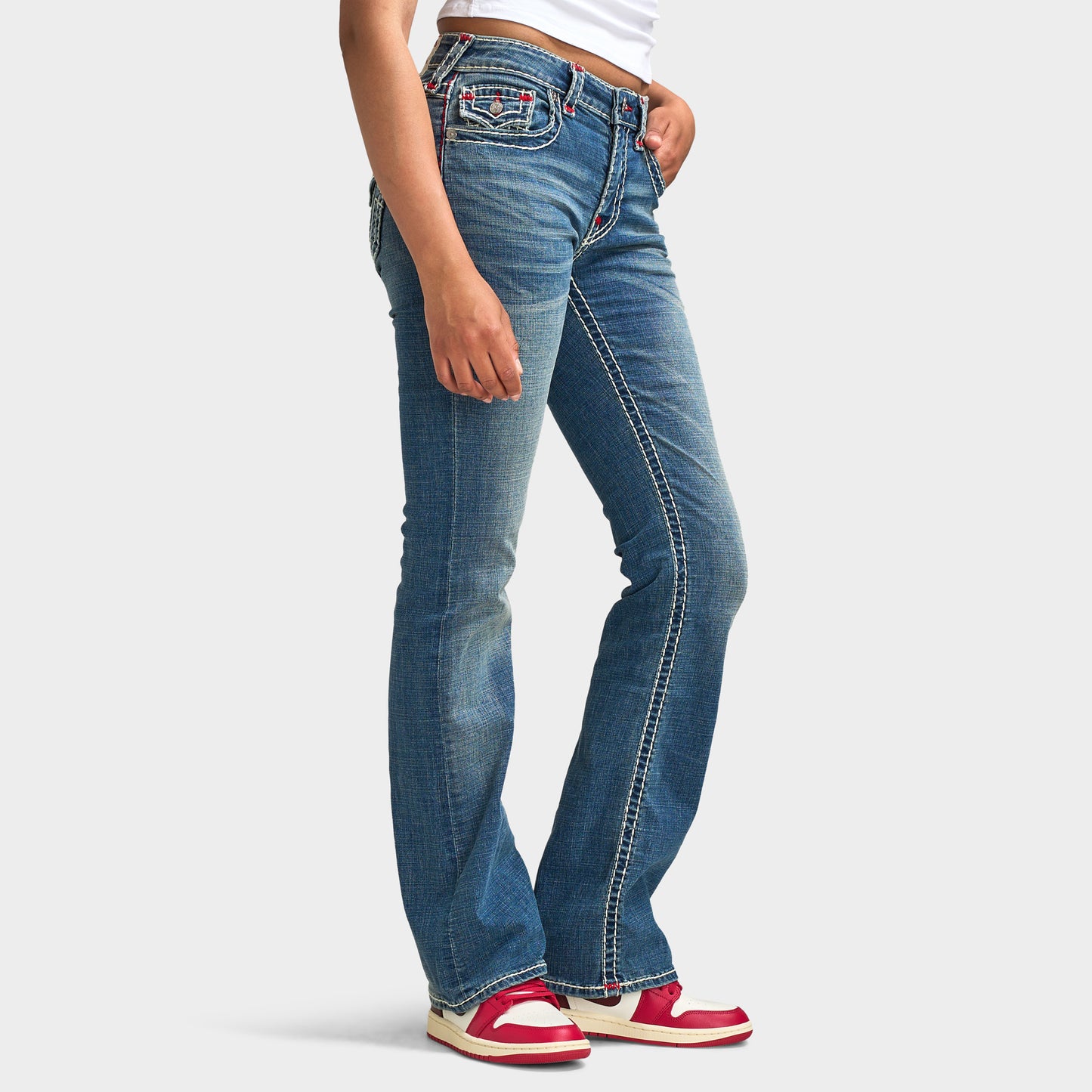 True Religion Women's Becca Mid Rise Bootcut Super T Flap / Orchid Breeze