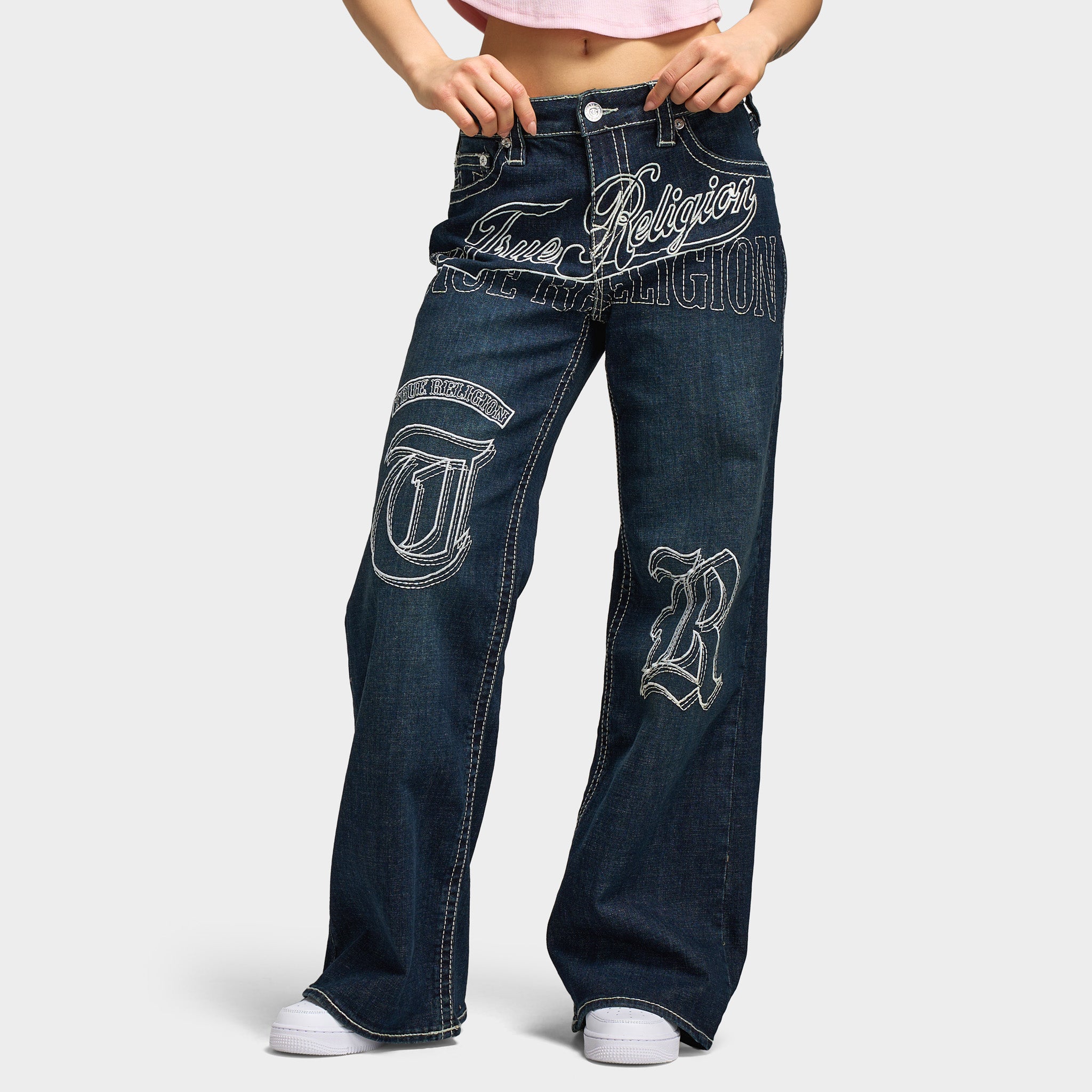 True Religion Women's Embroidery Bobbi Baggy Big T Jeans / Ice