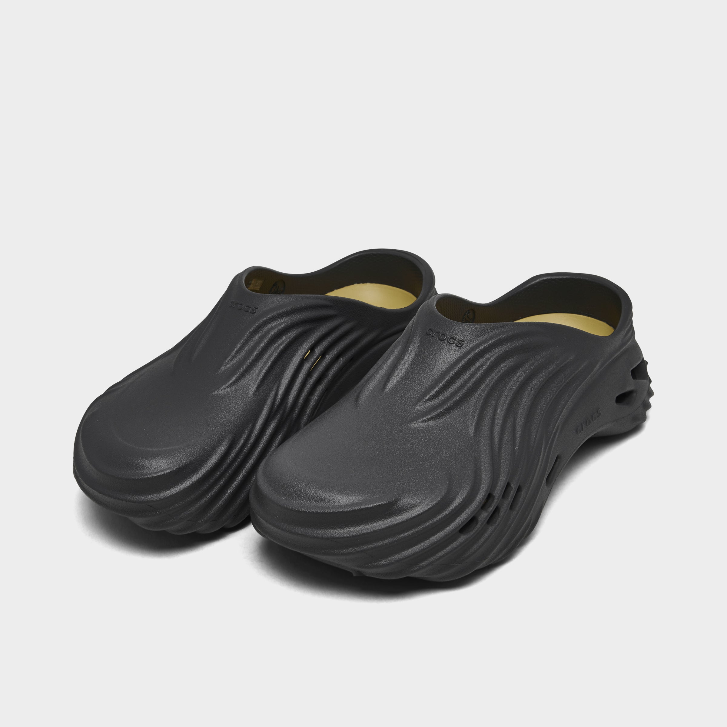 Crocs Echo Wave / Black – JD Sports