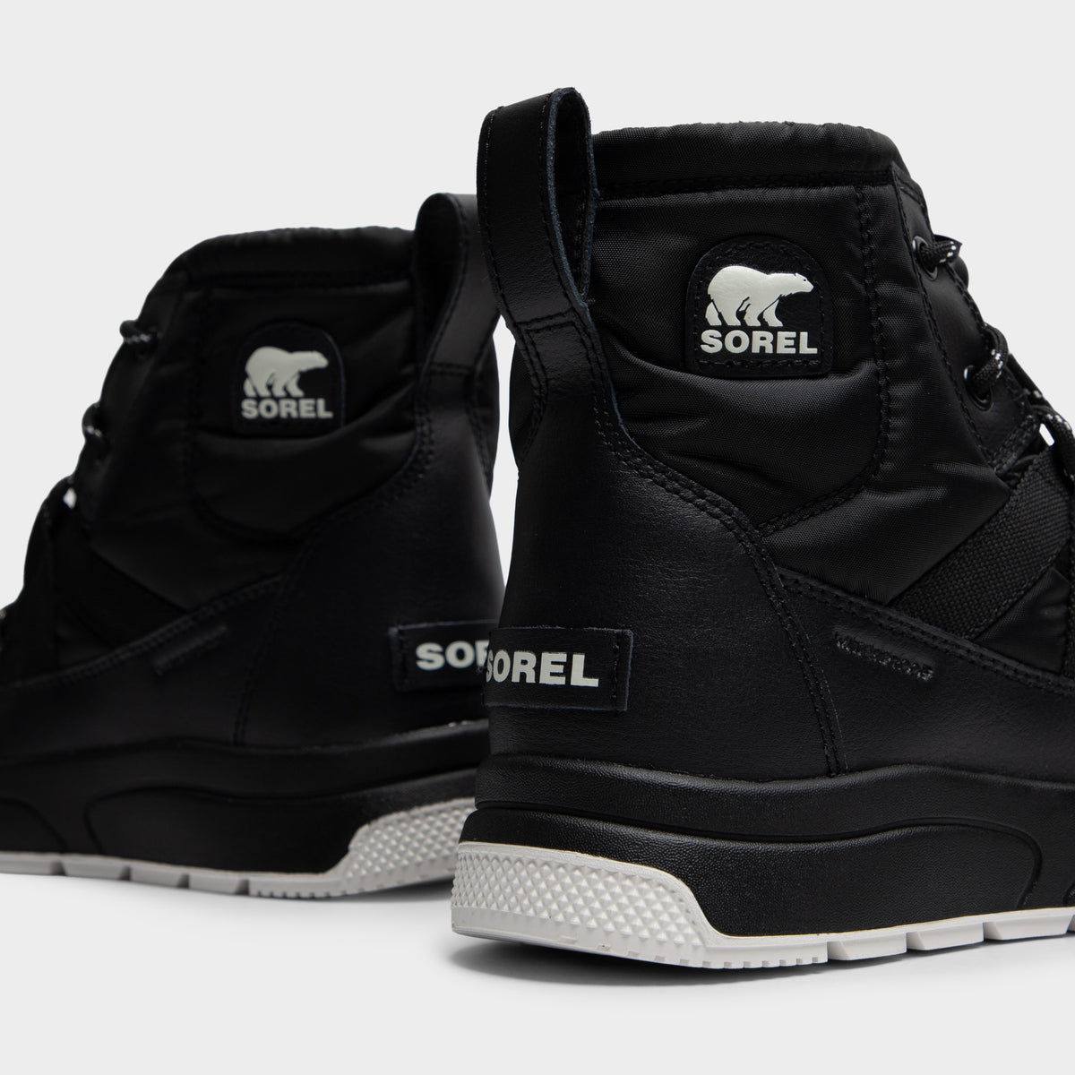 Sorel Juniors' Whitney III Mid Waterproof Black / Black
