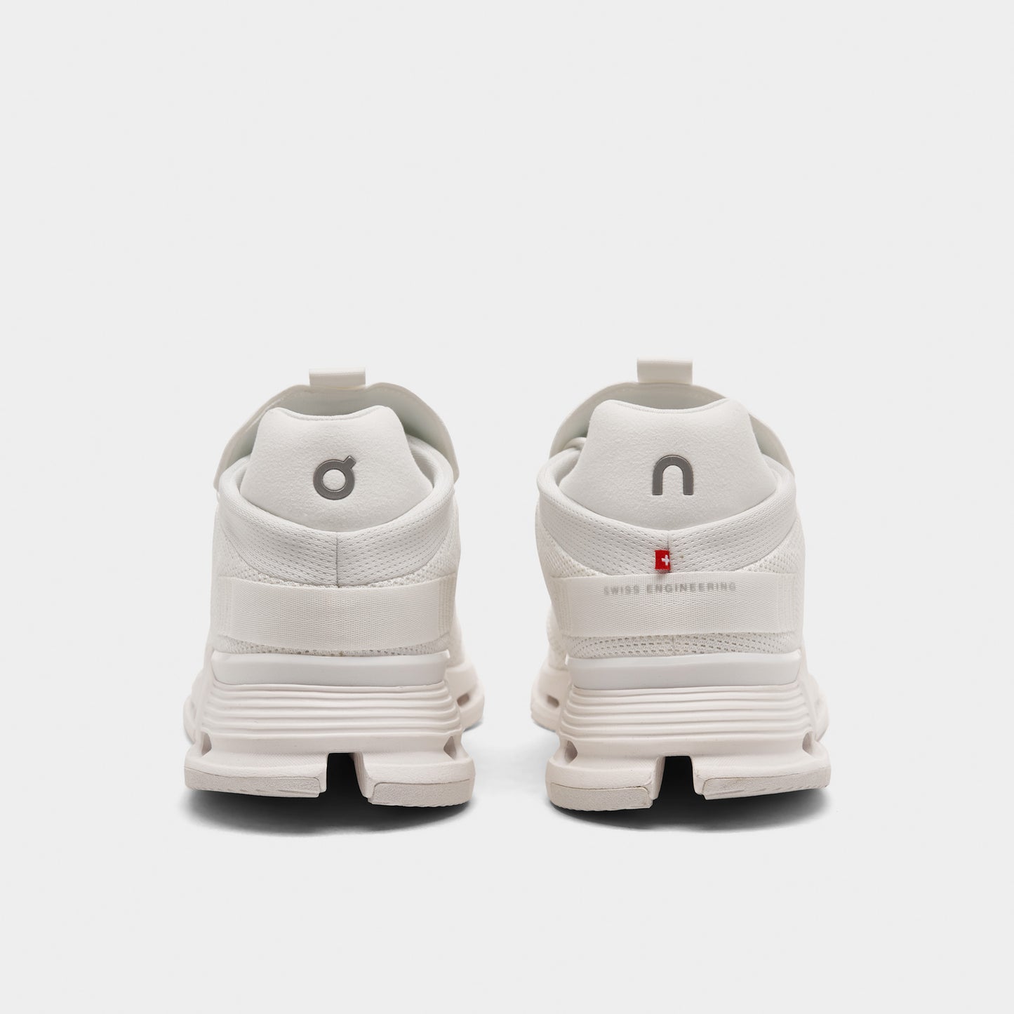 On Cloudnova / Undyed White