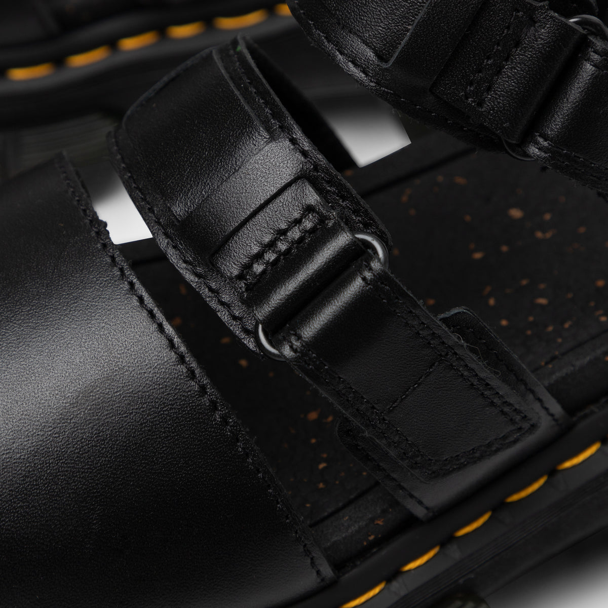 Dr. Martens Femmes Ricki Nappa Lux à 3 bandes Sandale / Noir