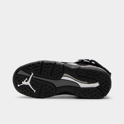 Jordan 8 Retro PS Black / White - Light Graphite. Bottom view of the black sneaker showing the rubber outsole and pivot-circle traction pattern