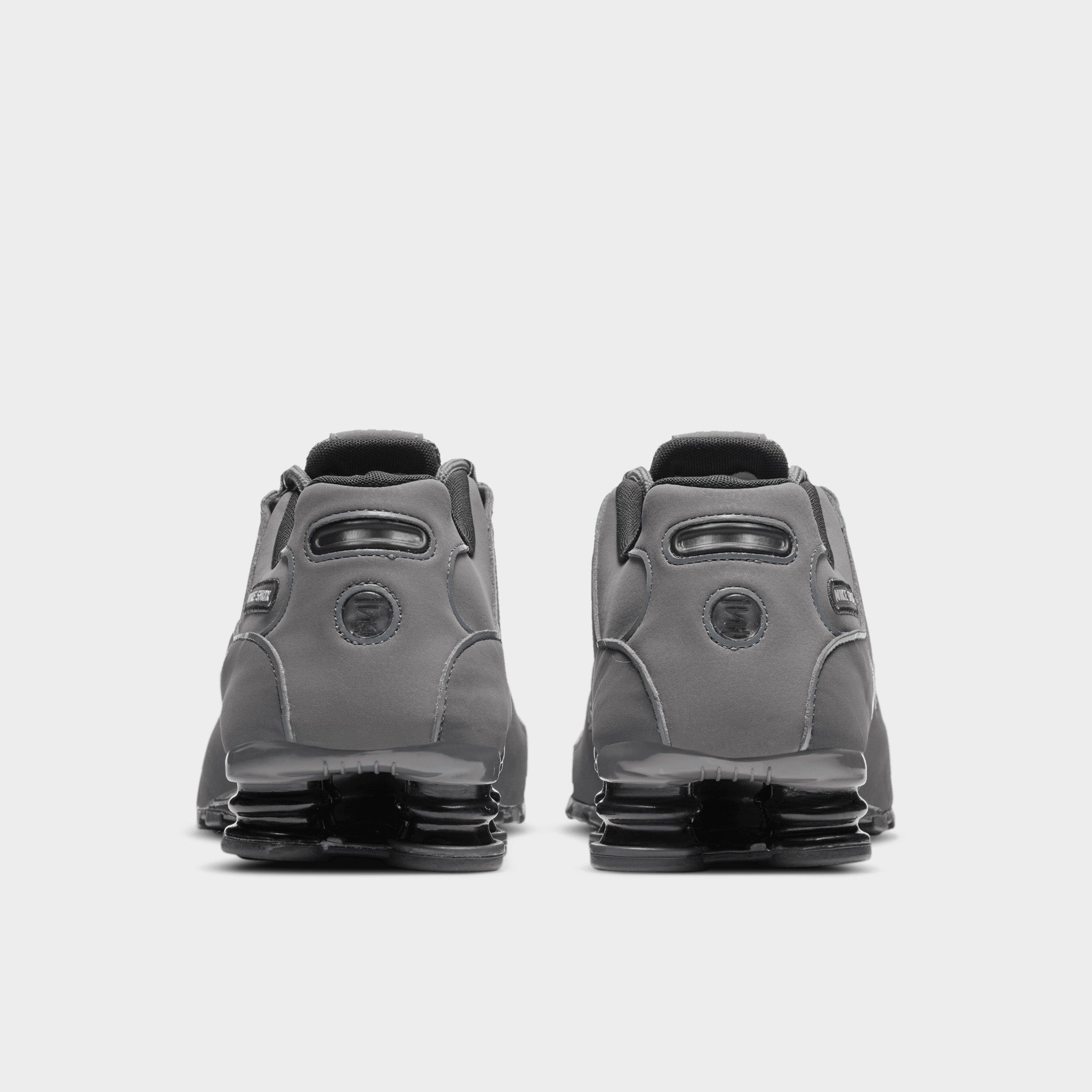 Nike Shox NZ Dark Grey / Metallic Iron Ore – JD Sports