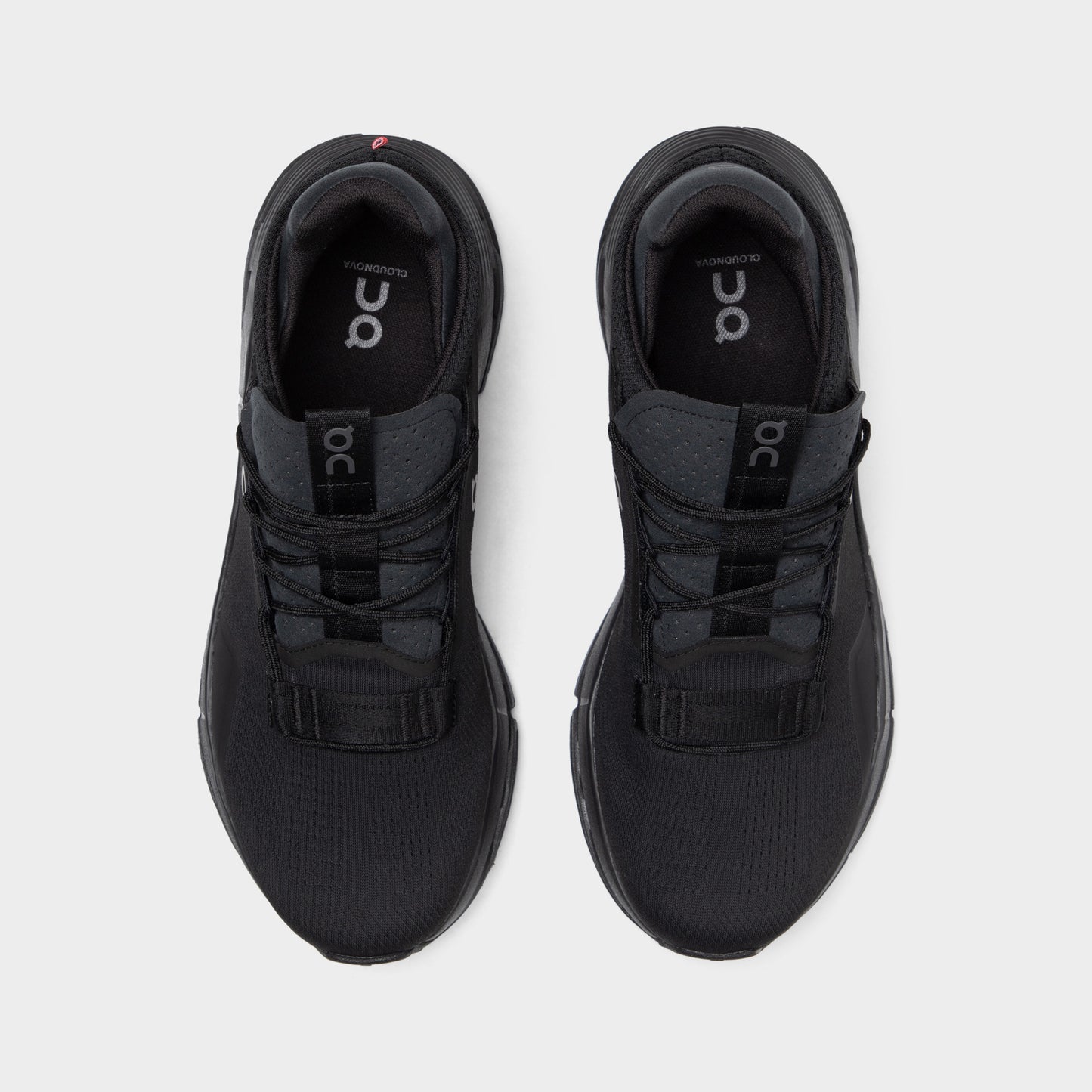 On Cloudnova 2 Black / Black