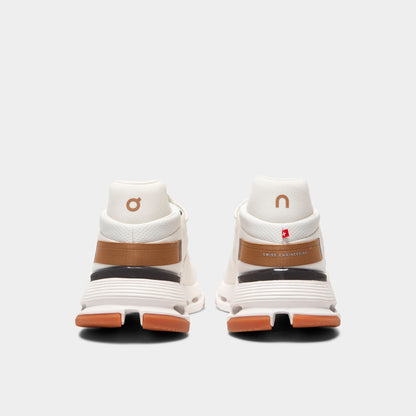 ON Running Cloudnova Off Blanc / Tan