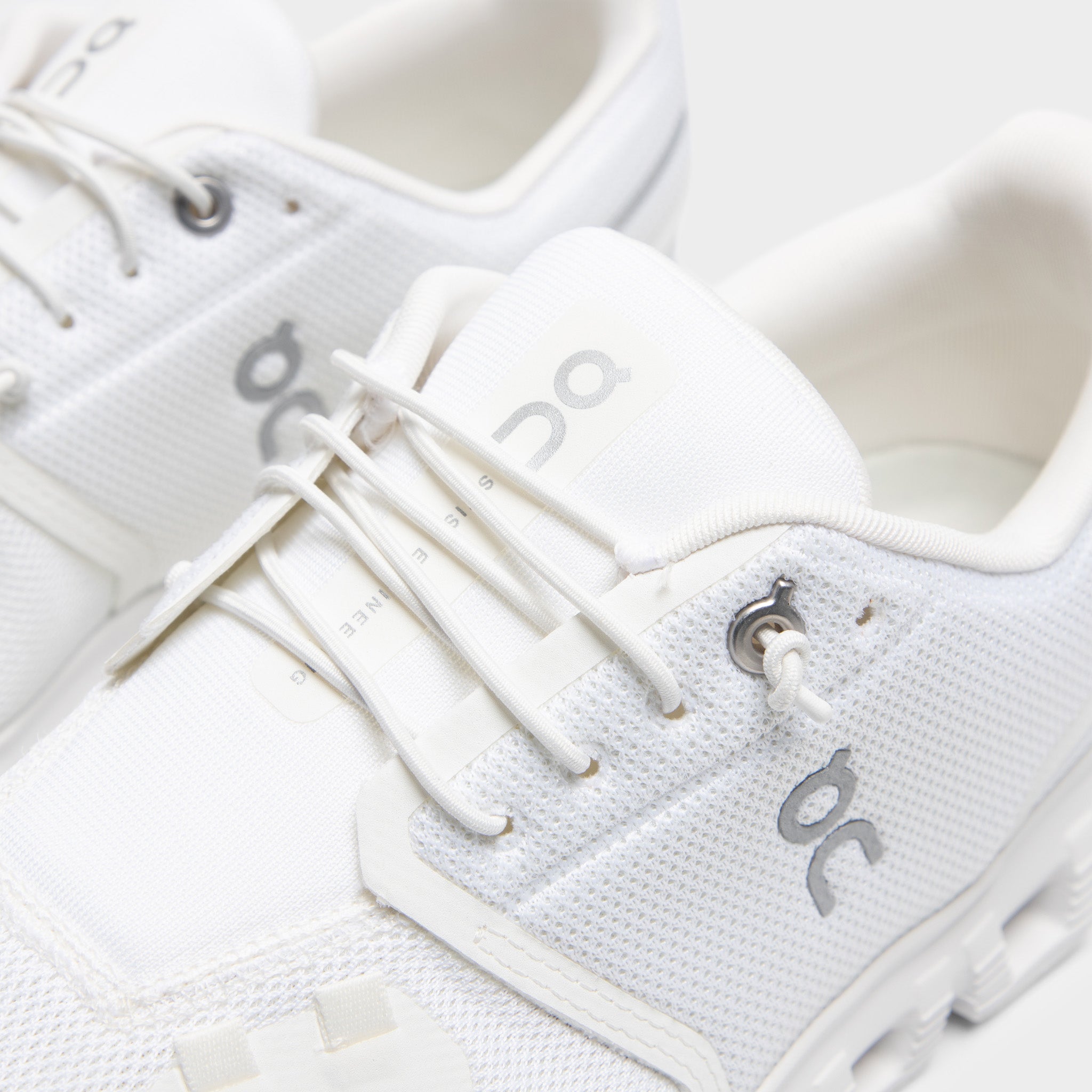 On Cloud 6 White / White – JD Sports