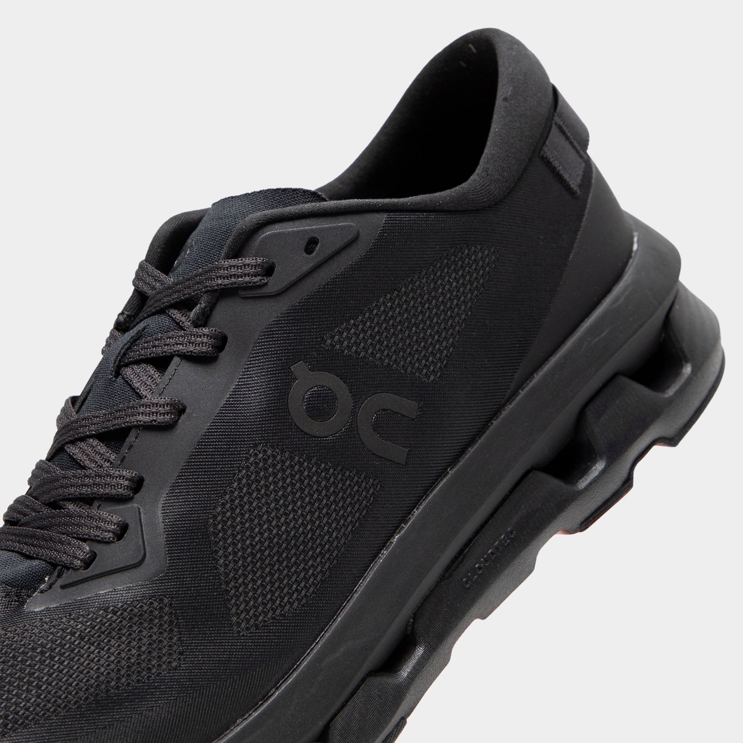 On Cloudzone Black / Black