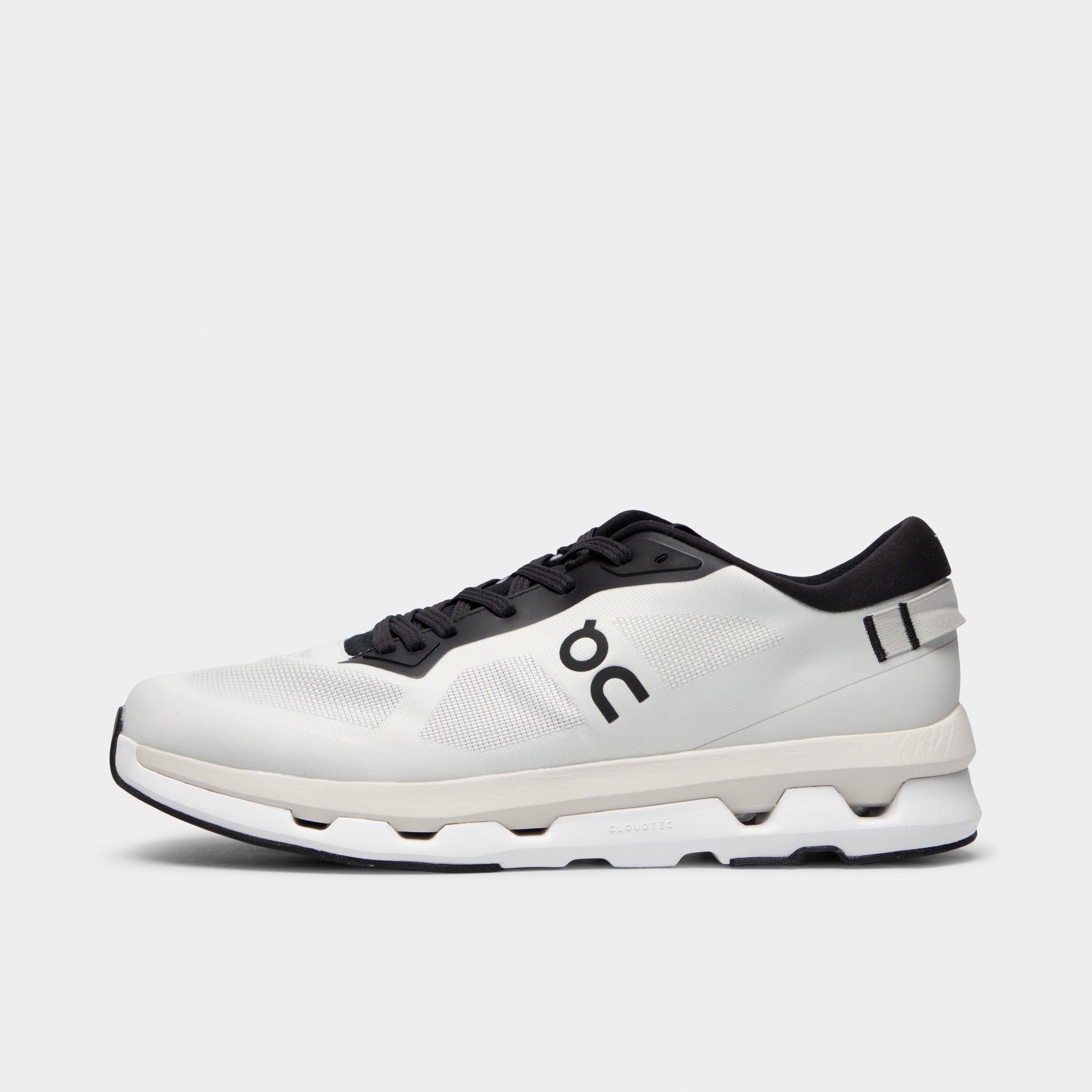 On Cloudzone Ice / Black – JD Sports