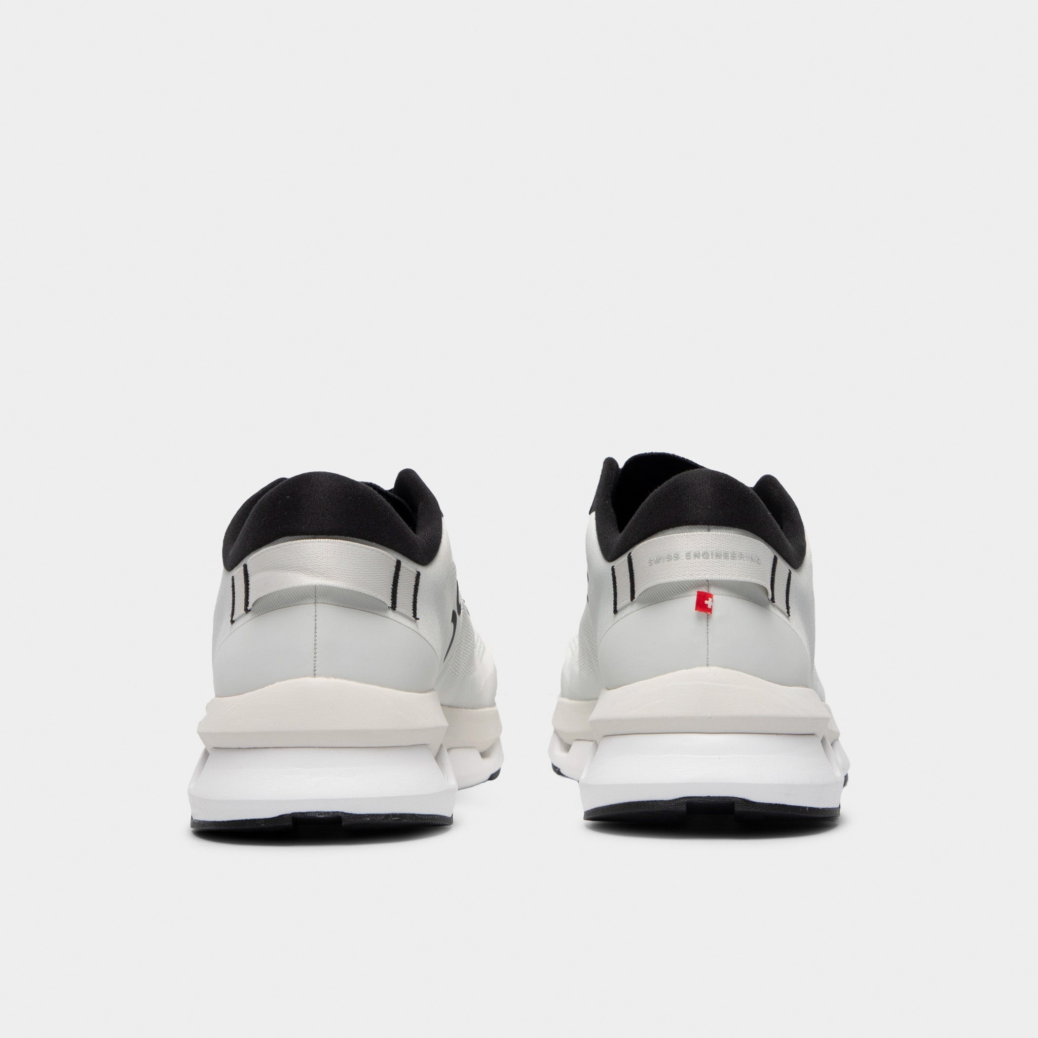 On Cloudzone Ice / Black – JD Sports