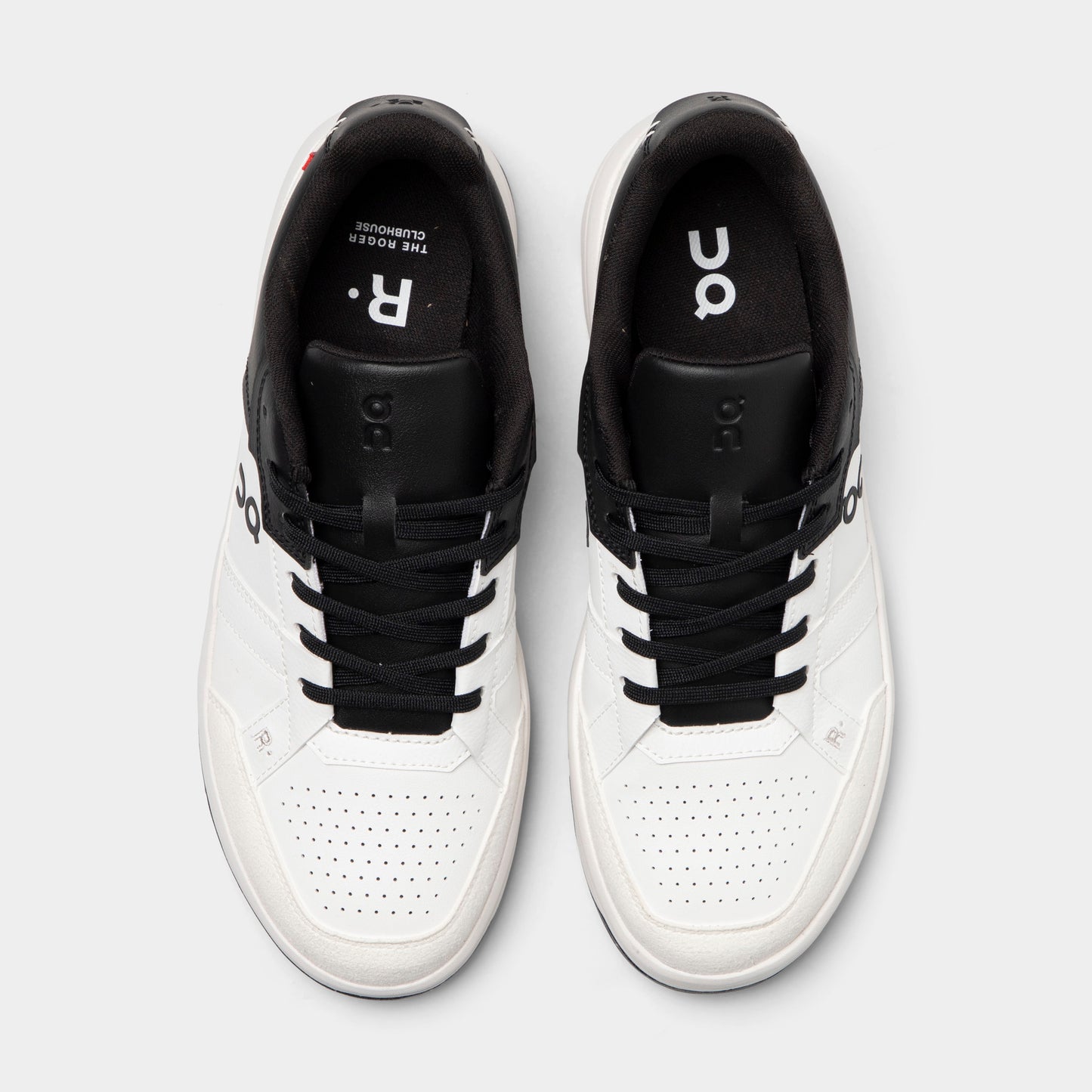 On The Roger Clubhouse 3 M White / Black