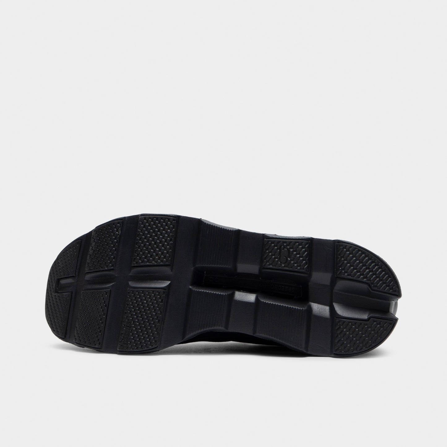 On Cloudmonster Void Black / Black