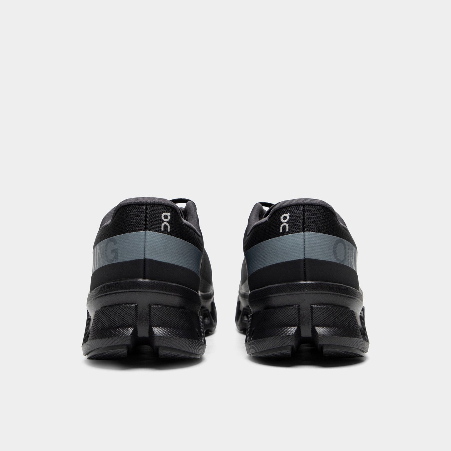 On Cloudmonster 1 Black / Black