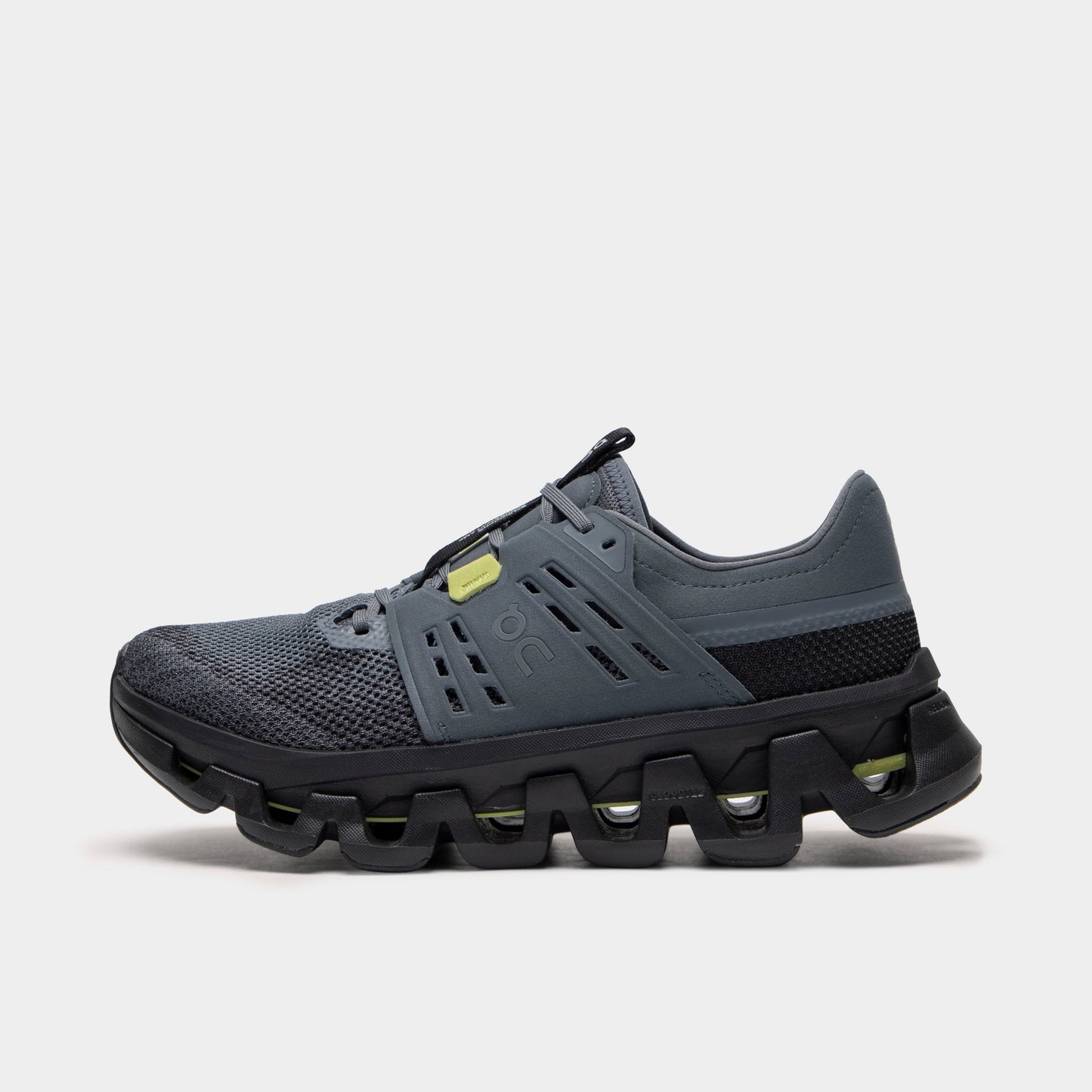 On Cloudswift Amp Navy / Black