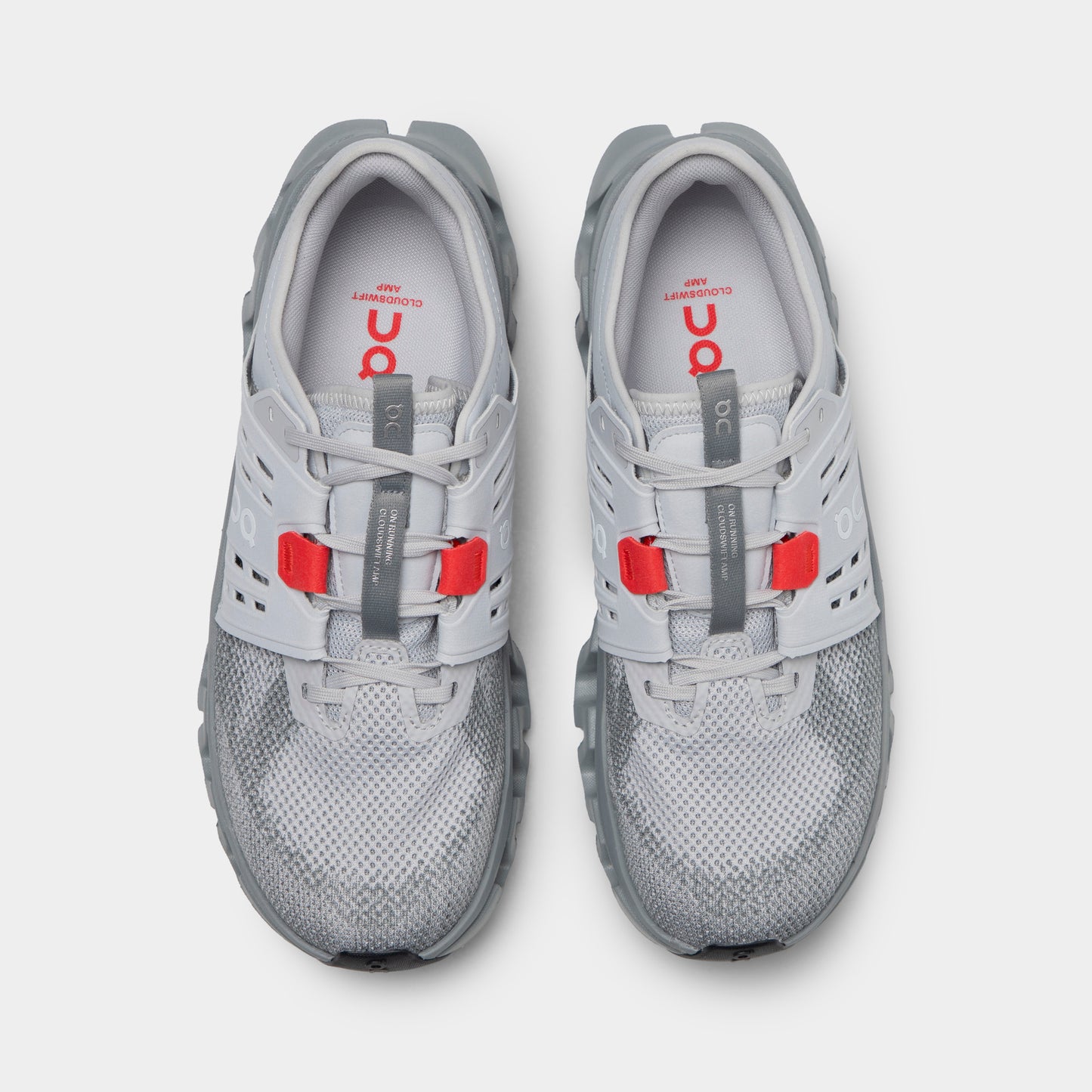On Cloudswift Amp Grey / Red